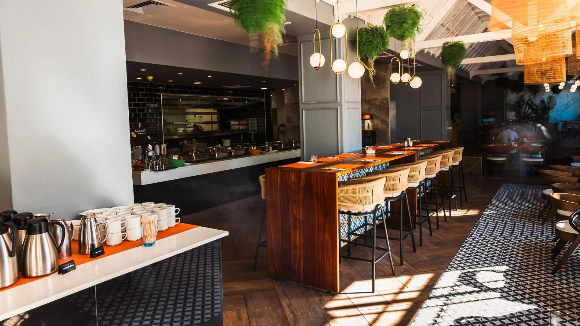 ***  Onomo Hotel Cape Town - Inn On The Square South Africa